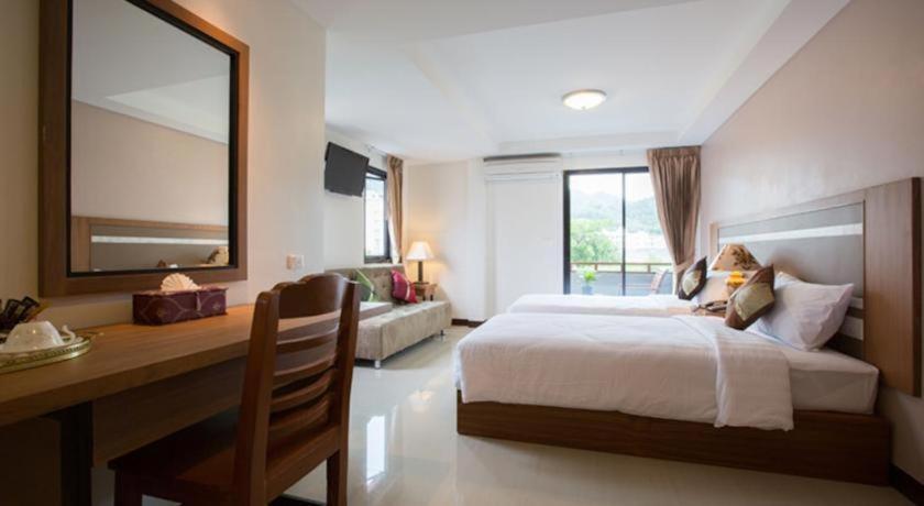 Patong V Hotel Exteriér fotografie